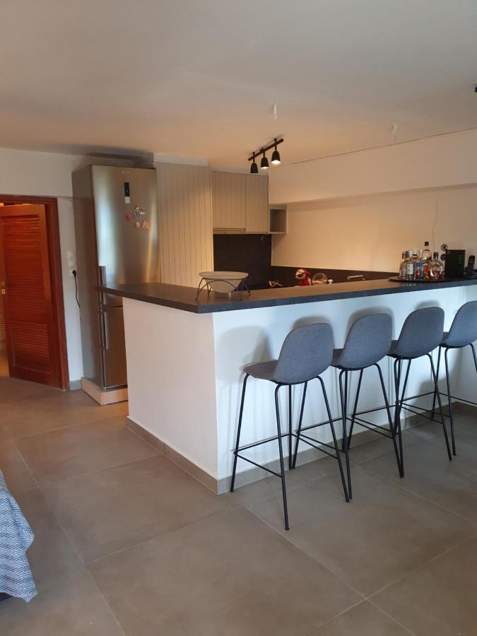 Poros Town Poros Summer Apartment - Neorio מראה חיצוני תמונה